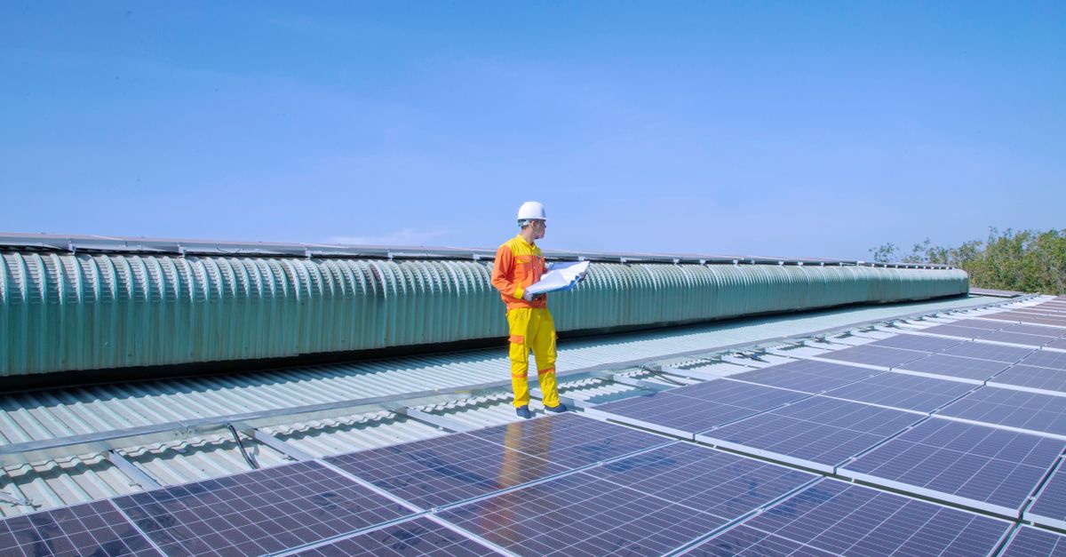 How to Manage Post-Installation Solar Panel Service Requests
